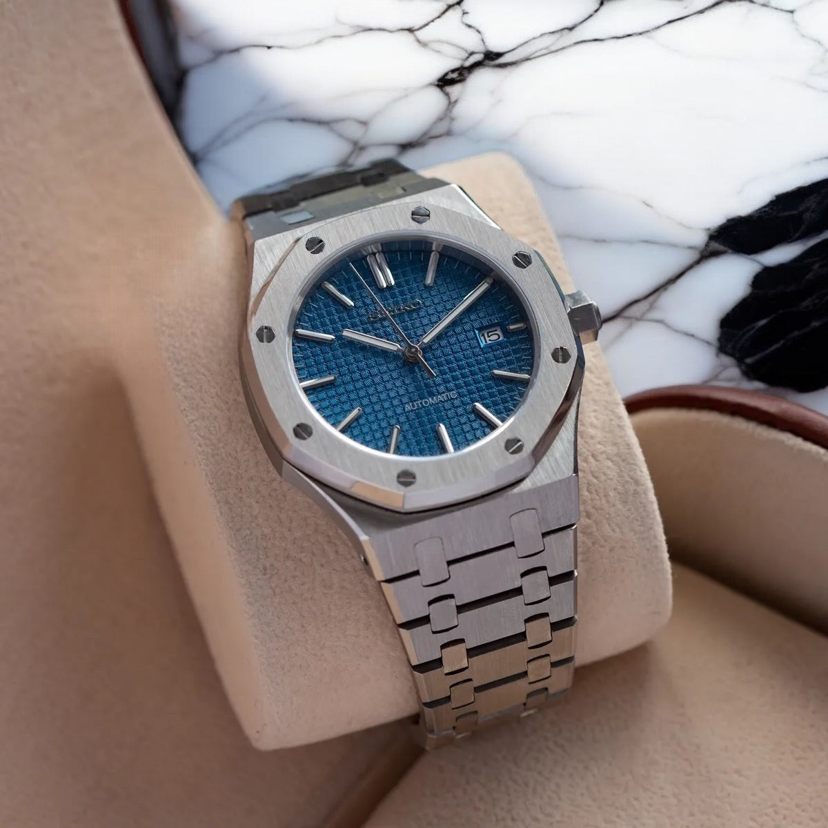 ROYAL SEIKOAK | BLUE