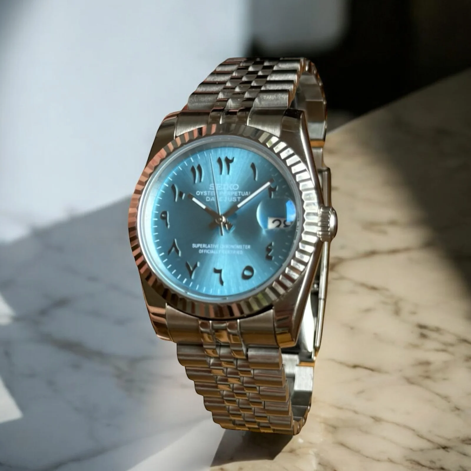 SEIKOJUST | ICE BLUE ARABIC DIAL