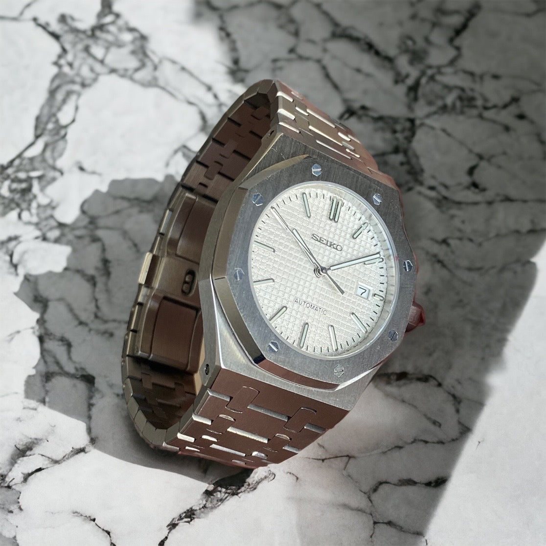 ROYAL SEIKOAK | WHITE
