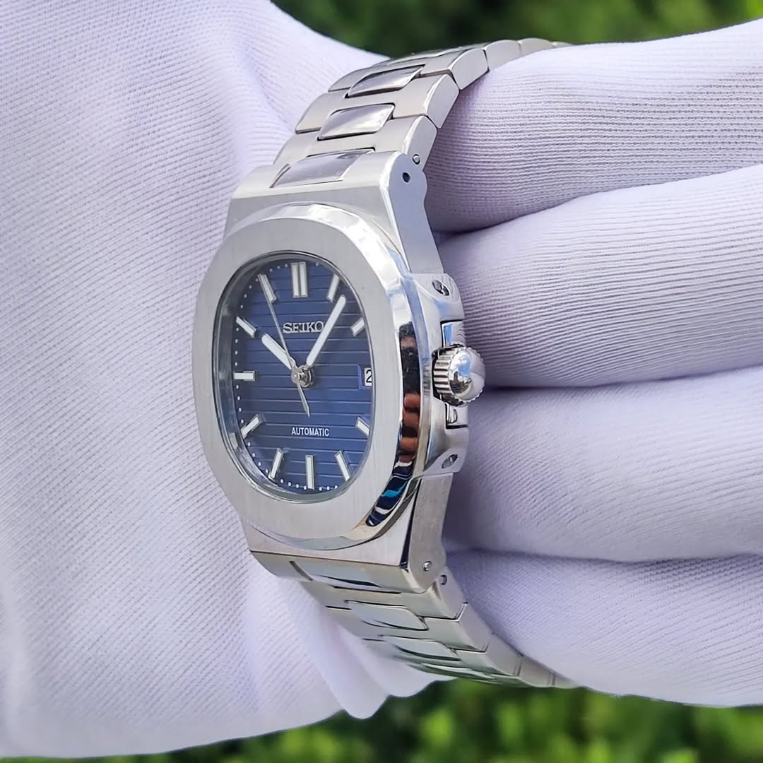 NAUTIKO | ROYAL BLUE