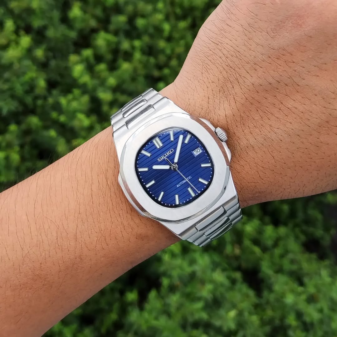 NAUTIKO | ROYAL BLUE