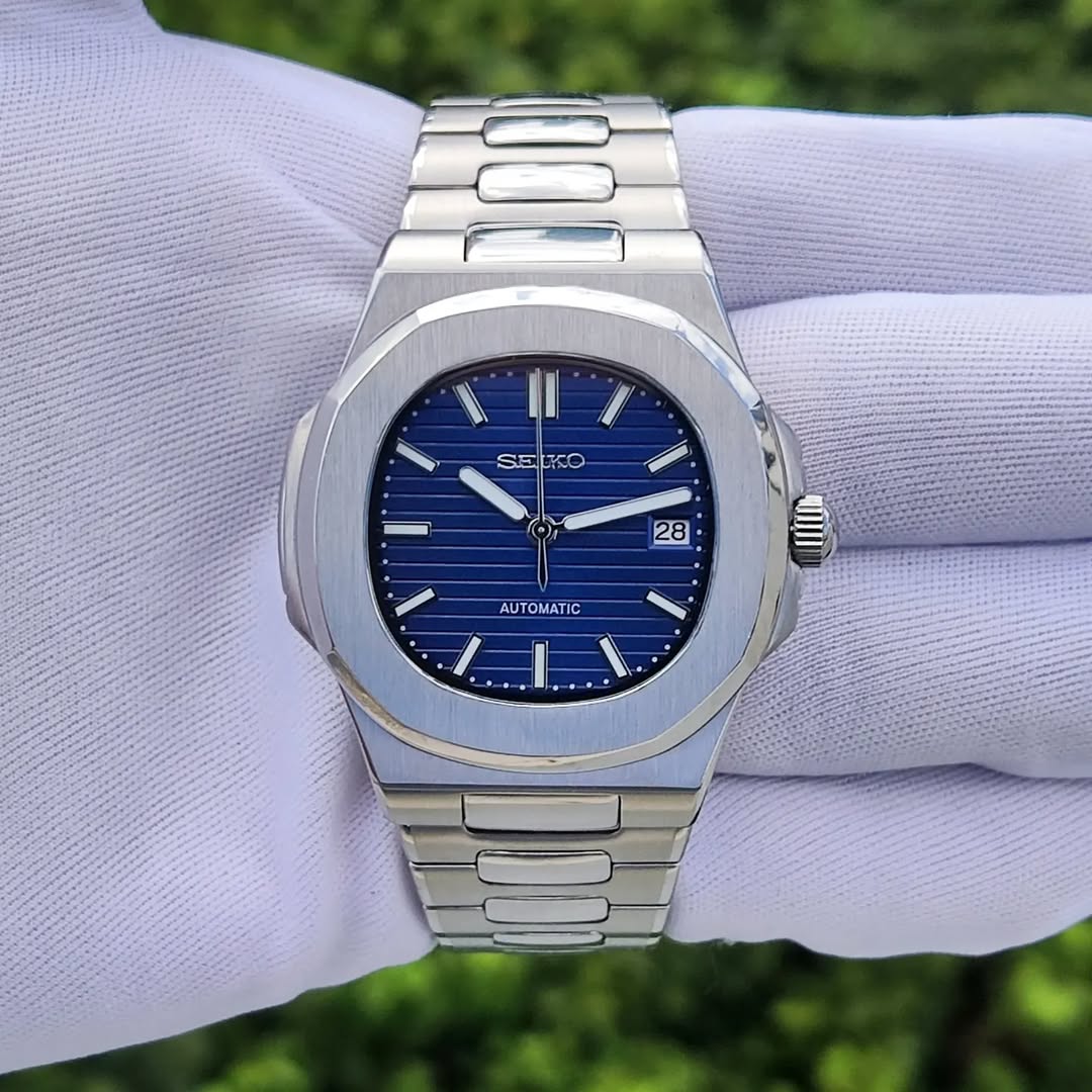 NAUTIKO | ROYAL BLUE