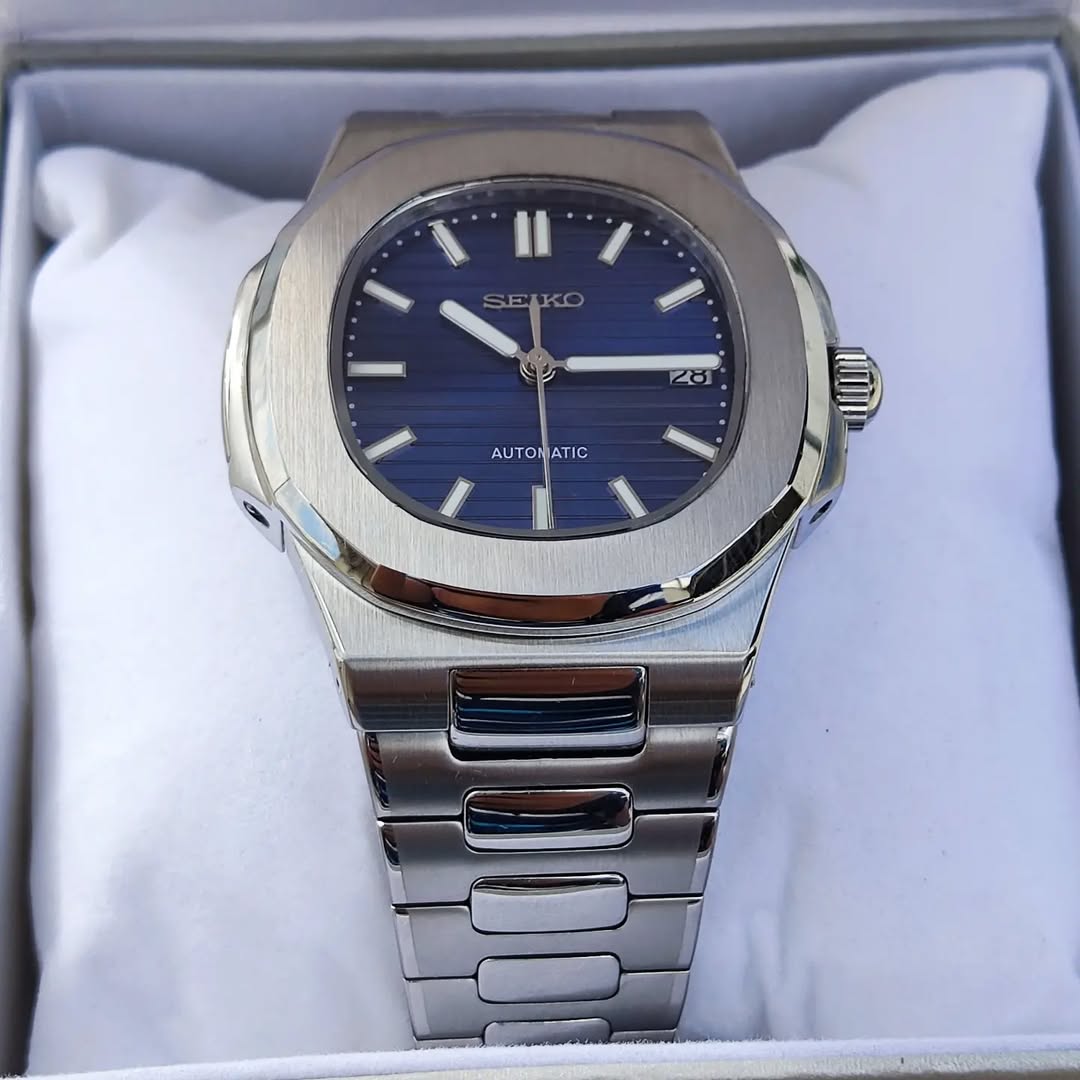 NAUTIKO | ROYAL BLUE