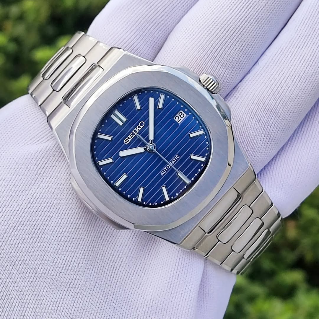 NAUTIKO | ROYAL BLUE